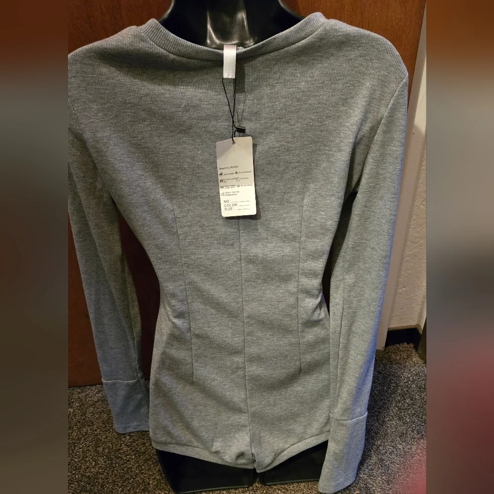 Moxeay SUPER CUTE NWT gray thermal romper szS - Picture 5 of 8